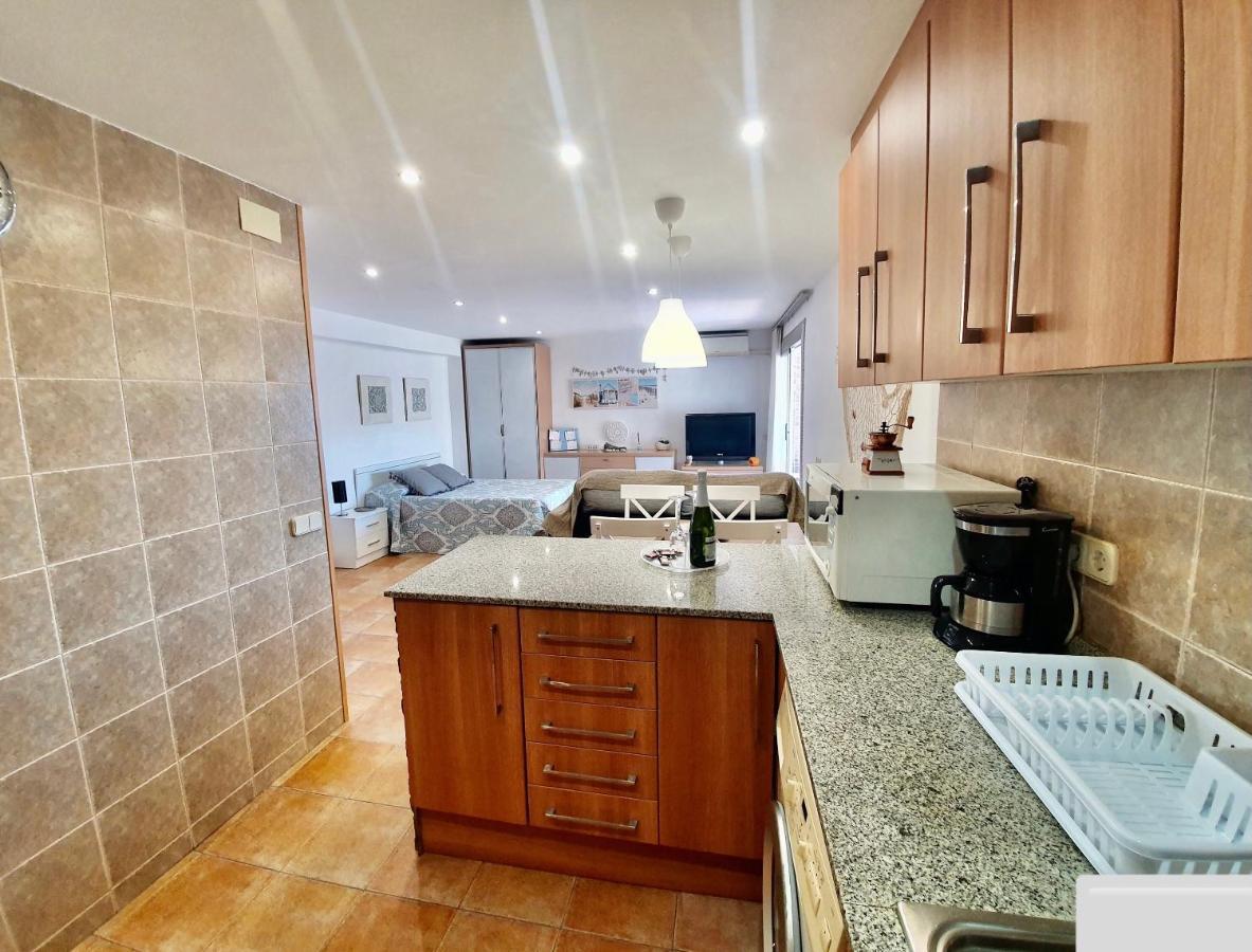 Apartamento Acogedor Cerca De Port Aventura 살루 외부 사진