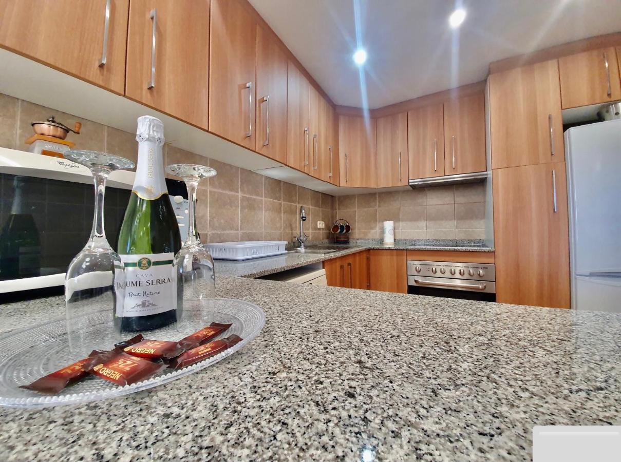 Apartamento Acogedor Cerca De Port Aventura 살루 외부 사진